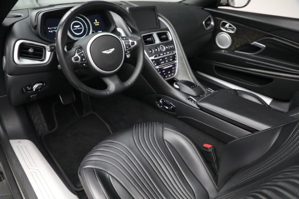 Used 2019 Aston Martin DB11 Volante for sale $141,900 at Rolls-Royce Motor Cars Greenwich in Greenwich CT 06830 19