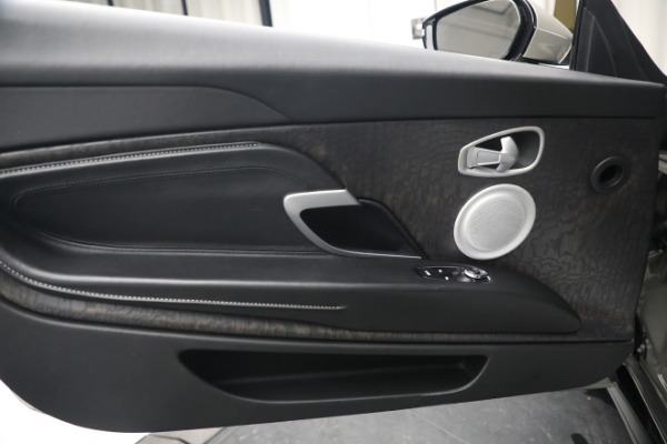 Used 2019 Aston Martin DB11 Volante for sale $141,900 at Rolls-Royce Motor Cars Greenwich in Greenwich CT 06830 24