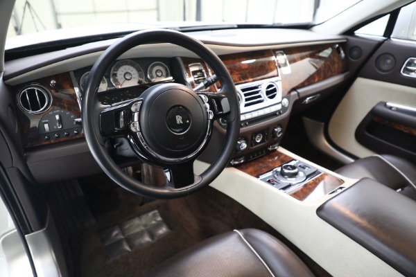 Used 2014 Rolls-Royce Wraith for sale Sold at Rolls-Royce Motor Cars Greenwich in Greenwich CT 06830 13