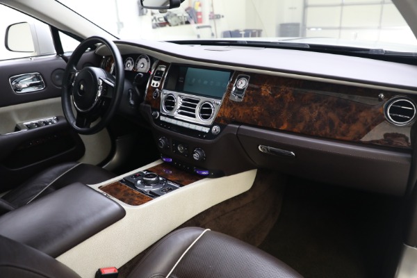 Used 2014 Rolls-Royce Wraith for sale $169,900 at Rolls-Royce Motor Cars Greenwich in Greenwich CT 06830 19