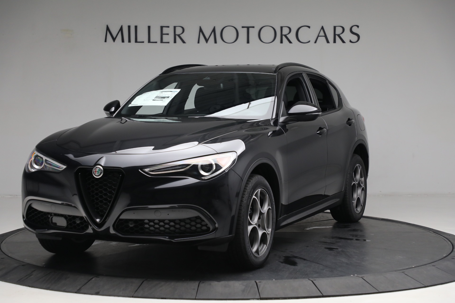 New 2023 Alfa Romeo Stelvio Sprint for sale Sold at Rolls-Royce Motor Cars Greenwich in Greenwich CT 06830 1