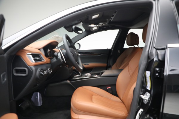 New 2023 Maserati Ghibli Modena Q4 for sale $103,455 at Rolls-Royce Motor Cars Greenwich in Greenwich CT 06830 13