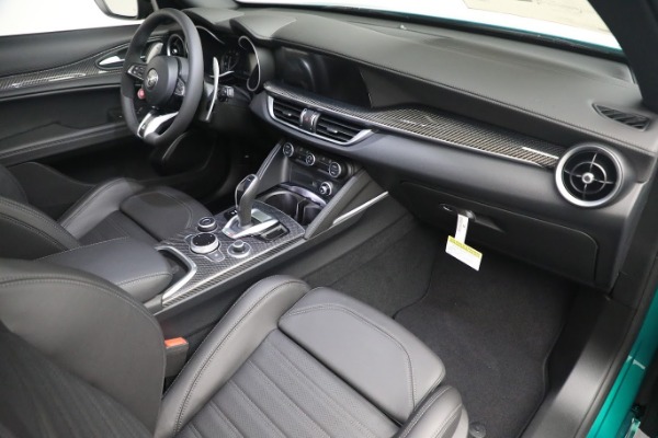 New 2023 Alfa Romeo Stelvio Quadrifoglio for sale $87,460 at Rolls-Royce Motor Cars Greenwich in Greenwich CT 06830 20