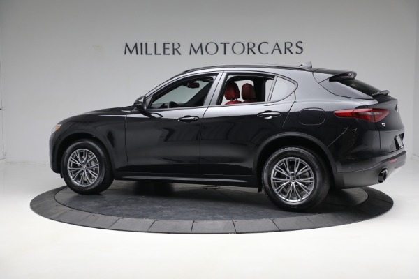 New 2023 Alfa Romeo Stelvio Sprint for sale Sold at Rolls-Royce Motor Cars Greenwich in Greenwich CT 06830 4