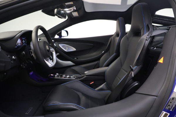 New 2023 McLaren GT Luxe for sale $220,890 at Rolls-Royce Motor Cars Greenwich in Greenwich CT 06830 18