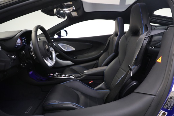 New 2023 McLaren GT Luxe for sale Sold at Rolls-Royce Motor Cars Greenwich in Greenwich CT 06830 18