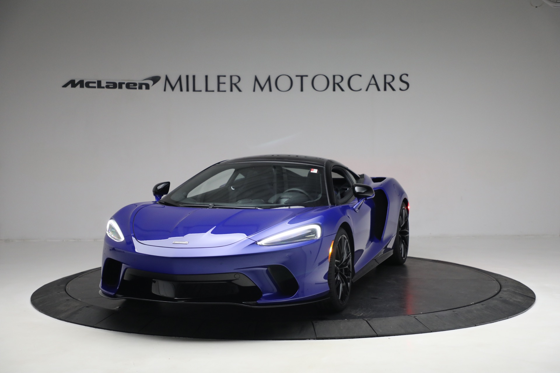 New 2023 McLaren GT Luxe for sale Sold at Rolls-Royce Motor Cars Greenwich in Greenwich CT 06830 1