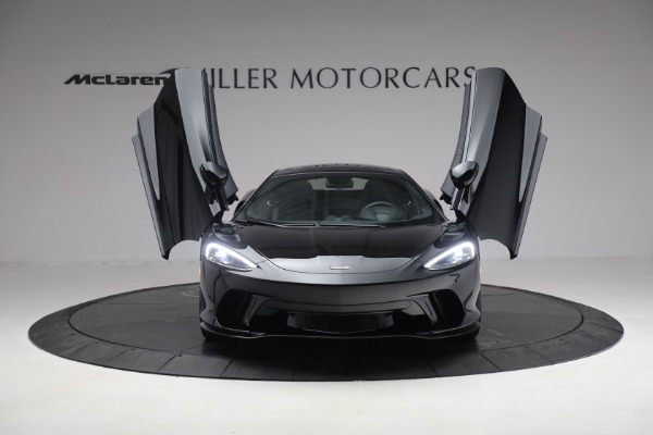 New 2023 McLaren GT Luxe for sale $218,290 at Rolls-Royce Motor Cars Greenwich in Greenwich CT 06830 19