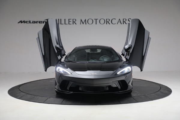 New 2023 McLaren GT Luxe for sale Sold at Rolls-Royce Motor Cars Greenwich in Greenwich CT 06830 19