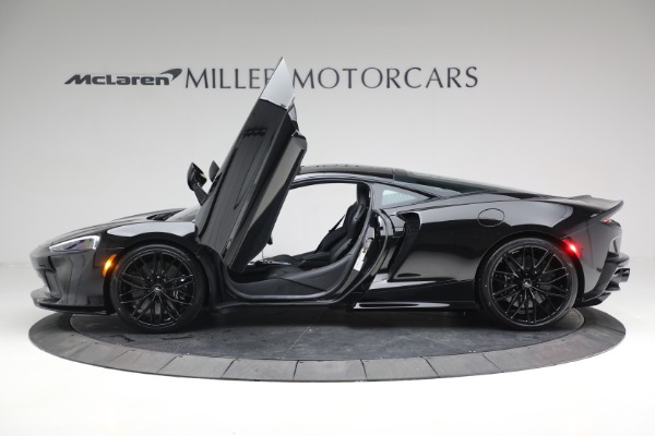 New 2023 McLaren GT Luxe for sale Sold at Rolls-Royce Motor Cars Greenwich in Greenwich CT 06830 21