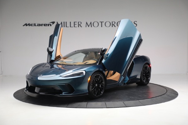 New 2023 McLaren GT Luxe for sale $224,090 at Rolls-Royce Motor Cars Greenwich in Greenwich CT 06830 13