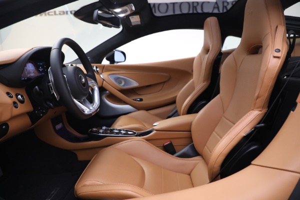 New 2023 McLaren GT Luxe for sale $224,090 at Rolls-Royce Motor Cars Greenwich in Greenwich CT 06830 23