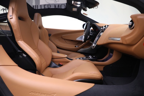 New 2023 McLaren GT Luxe for sale $224,090 at Rolls-Royce Motor Cars Greenwich in Greenwich CT 06830 28