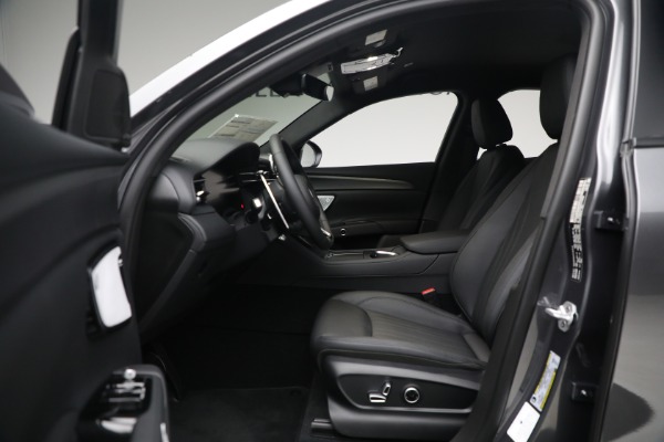 New 2023 Maserati Grecale GT for sale $68,995 at Rolls-Royce Motor Cars Greenwich in Greenwich CT 06830 14