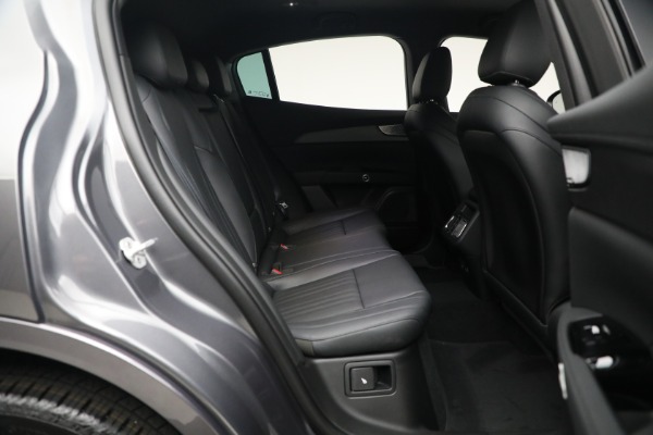New 2023 Maserati Grecale GT for sale $68,995 at Rolls-Royce Motor Cars Greenwich in Greenwich CT 06830 17
