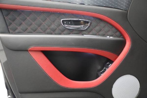 Used 2021 Bentley Bentayga Speed for sale $189,900 at Rolls-Royce Motor Cars Greenwich in Greenwich CT 06830 17