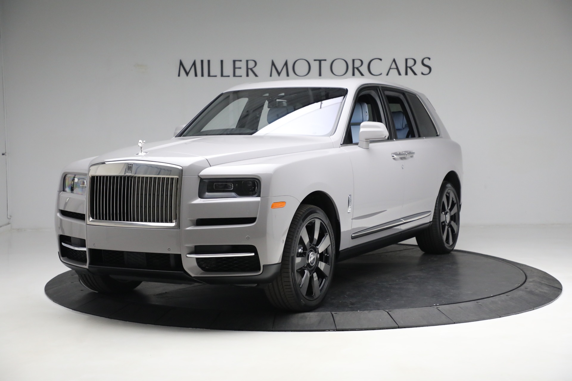 New 2023 Rolls-Royce Cullinan for sale Sold at Rolls-Royce Motor Cars Greenwich in Greenwich CT 06830 1