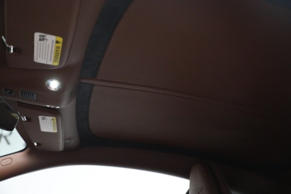 Used 2019 Aston Martin DB11 V8 for sale $129,900 at Rolls-Royce Motor Cars Greenwich in Greenwich CT 06830 17