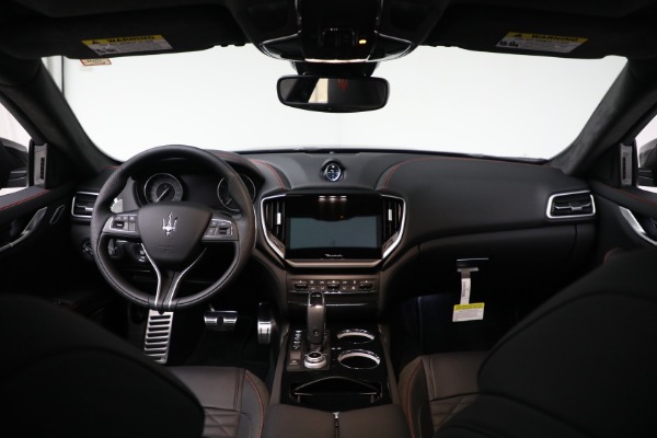 New 2023 Maserati Ghibli Modena Q4 for sale $112,695 at Rolls-Royce Motor Cars Greenwich in Greenwich CT 06830 13