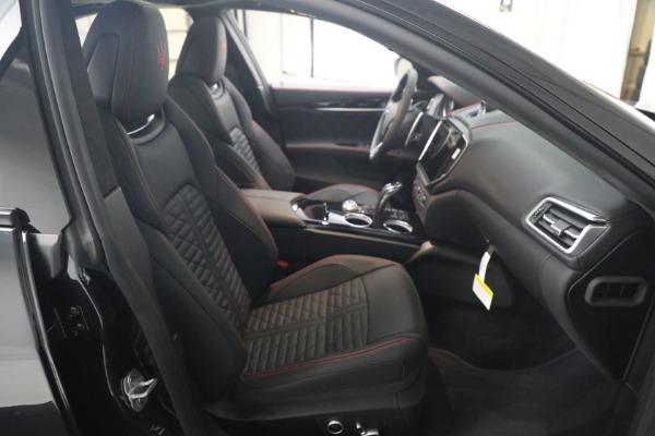 New 2023 Maserati Ghibli Modena Q4 for sale $112,695 at Rolls-Royce Motor Cars Greenwich in Greenwich CT 06830 20
