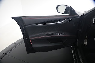 Used 2023 Maserati Ghibli Modena Q4 for sale $58,900 at Rolls-Royce Motor Cars Greenwich in Greenwich CT 06830 23