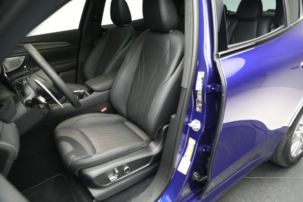 New 2023 Maserati Grecale GT for sale $64,900 at Rolls-Royce Motor Cars Greenwich in Greenwich CT 06830 16