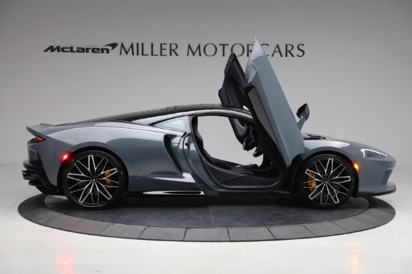 New 2023 McLaren GT Luxe for sale Sold at Rolls-Royce Motor Cars Greenwich in Greenwich CT 06830 20