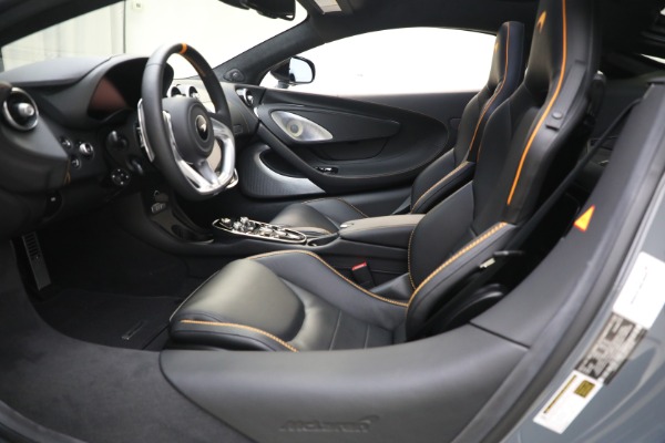 New 2023 McLaren GT Luxe for sale $244,330 at Rolls-Royce Motor Cars Greenwich in Greenwich CT 06830 23