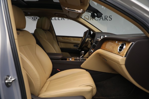 Used 2020 Bentley Bentayga V8 for sale Call for price at Rolls-Royce Motor Cars Greenwich in Greenwich CT 06830 24