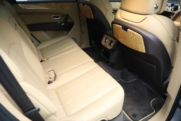 Used 2020 Bentley Bentayga V8 for sale Call for price at Rolls-Royce Motor Cars Greenwich in Greenwich CT 06830 26