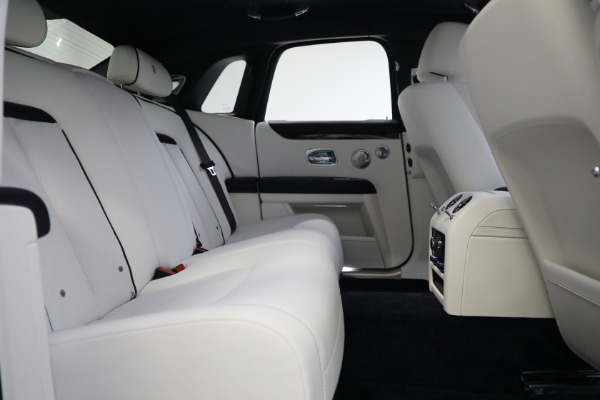 New 2023 Rolls-Royce Ghost for sale $400,350 at Rolls-Royce Motor Cars Greenwich in Greenwich CT 06830 22
