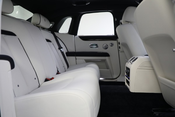 New 2023 Rolls-Royce Ghost for sale $328,950 at Rolls-Royce Motor Cars Greenwich in Greenwich CT 06830 22