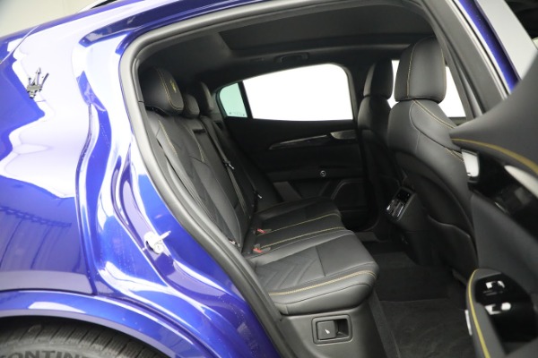 New 2023 Maserati Grecale Modena for sale $76,900 at Rolls-Royce Motor Cars Greenwich in Greenwich CT 06830 19