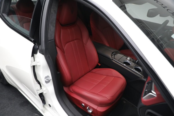 New 2023 Maserati Ghibli Modena Q4 for sale $111,055 at Rolls-Royce Motor Cars Greenwich in Greenwich CT 06830 13