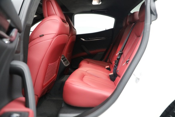 New 2023 Maserati Ghibli Modena Q4 for sale $111,055 at Rolls-Royce Motor Cars Greenwich in Greenwich CT 06830 16