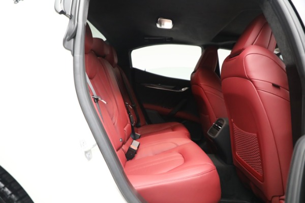 New 2023 Maserati Ghibli Modena Q4 for sale $111,055 at Rolls-Royce Motor Cars Greenwich in Greenwich CT 06830 19
