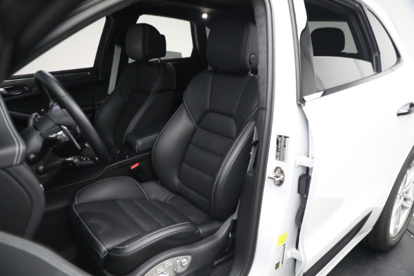 Used 2021 Porsche Macan Turbo for sale $84,900 at Rolls-Royce Motor Cars Greenwich in Greenwich CT 06830 15