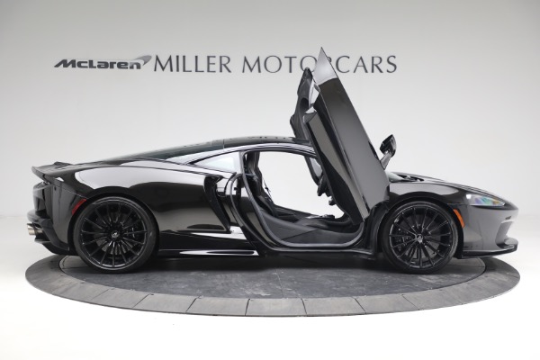 Used 2021 McLaren GT Luxe for sale Sold at Rolls-Royce Motor Cars Greenwich in Greenwich CT 06830 21