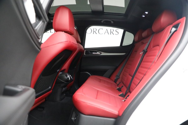 New 2023 Alfa Romeo Stelvio Veloce for sale $59,490 at Rolls-Royce Motor Cars Greenwich in Greenwich CT 06830 16