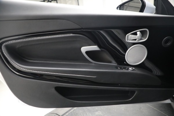 Used 2019 Aston Martin DB11 V8 for sale $122,900 at Rolls-Royce Motor Cars Greenwich in Greenwich CT 06830 22