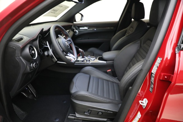 New 2023 Alfa Romeo Stelvio Estrema for sale $63,465 at Rolls-Royce Motor Cars Greenwich in Greenwich CT 06830 14