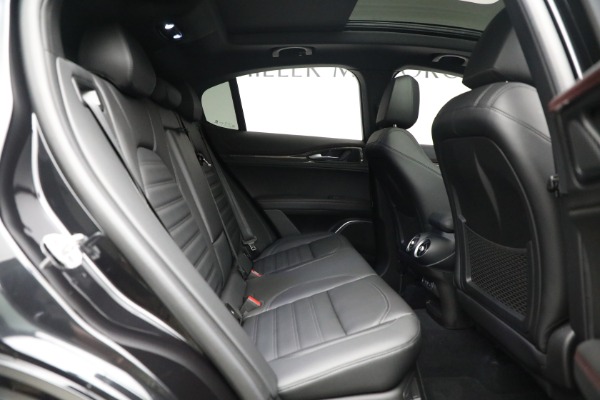 New 2023 Alfa Romeo Stelvio Estrema for sale $63,625 at Rolls-Royce Motor Cars Greenwich in Greenwich CT 06830 20