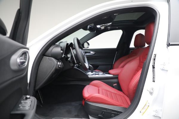 New 2023 Alfa Romeo Giulia Veloce for sale Sold at Rolls-Royce Motor Cars Greenwich in Greenwich CT 06830 13