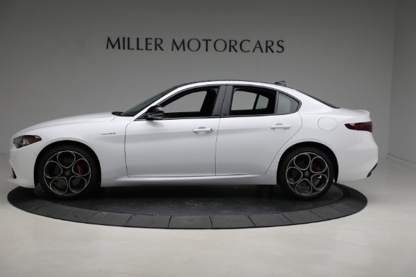New 2023 Alfa Romeo Giulia Veloce for sale Sold at Rolls-Royce Motor Cars Greenwich in Greenwich CT 06830 3