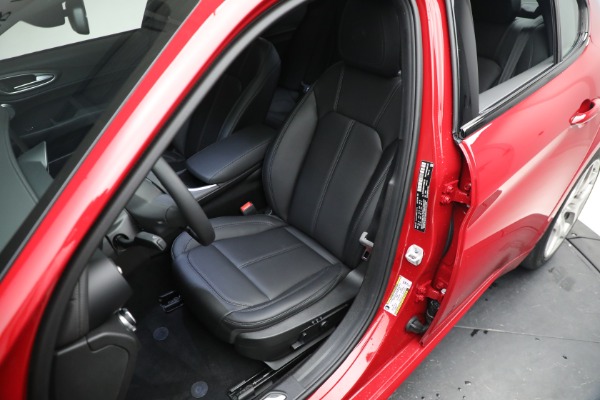 New 2023 Alfa Romeo Giulia Ti for sale $53,910 at Rolls-Royce Motor Cars Greenwich in Greenwich CT 06830 15