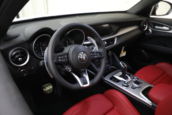 New 2023 Alfa Romeo Stelvio Veloce for sale $59,265 at Rolls-Royce Motor Cars Greenwich in Greenwich CT 06830 13