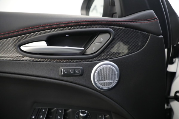 New 2023 Alfa Romeo Stelvio Estrema for sale Call for price at Rolls-Royce Motor Cars Greenwich in Greenwich CT 06830 26