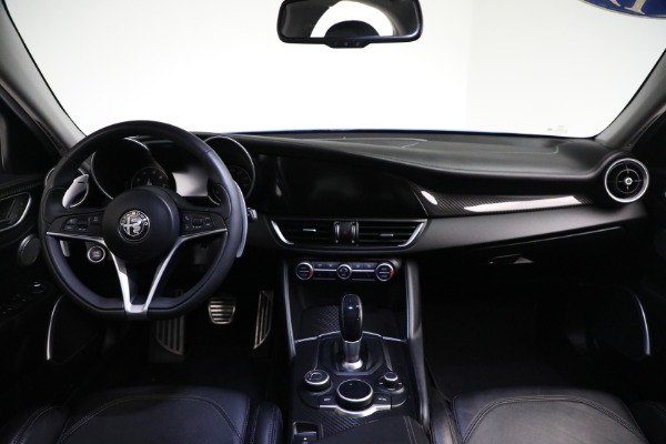 Used 2019 Alfa Romeo Giulia Ti Sport Carbon for sale $34,900 at Rolls-Royce Motor Cars Greenwich in Greenwich CT 06830 13