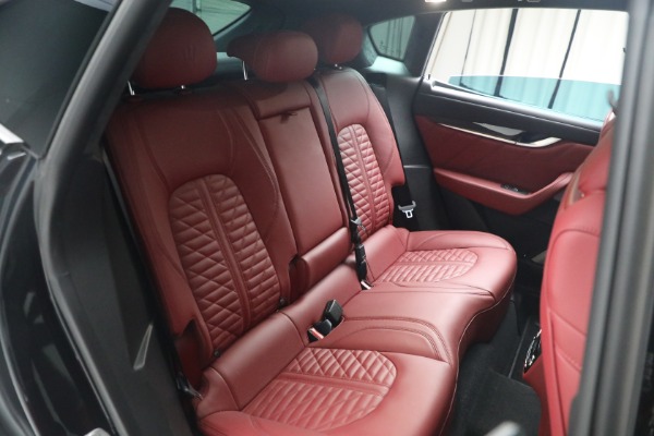 Used 2021 Maserati Levante Trofeo for sale $114,900 at Rolls-Royce Motor Cars Greenwich in Greenwich CT 06830 24