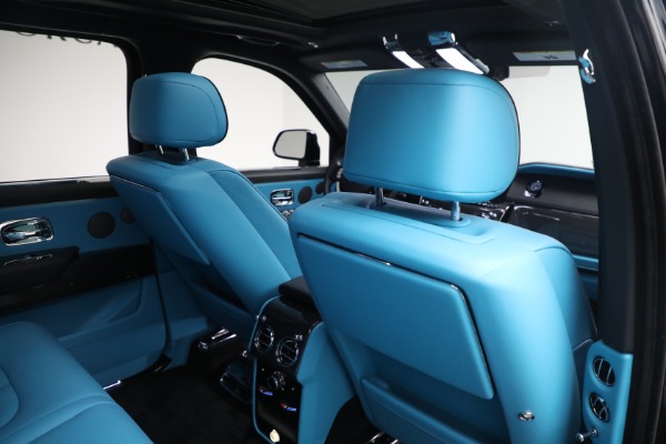 Used 2022 Rolls-Royce Black Badge Cullinan for sale $395,900 at Rolls-Royce Motor Cars Greenwich in Greenwich CT 06830 22